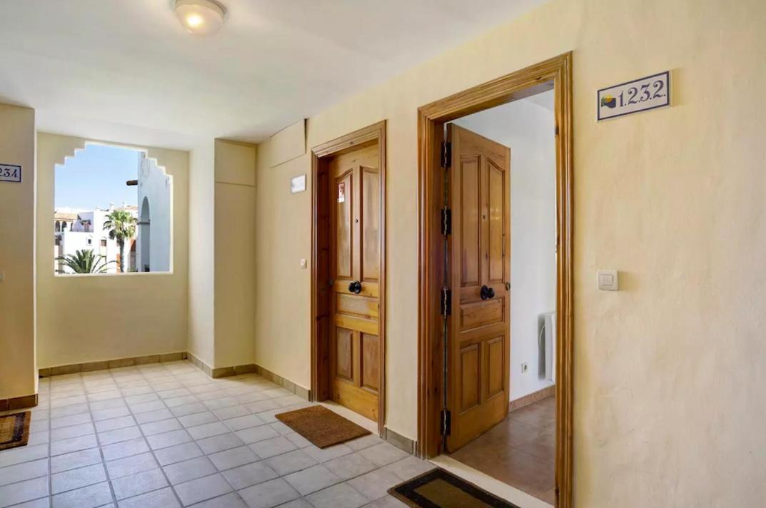 Semifrontal Con Vistas A Pie De Playawifi Apartment Захара де лос Атунес Екстериор снимка